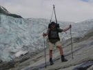 Jarosaw Prugar na morenie bocznej lodowca Fobergsstols schodzc z lodowca Jostedal
